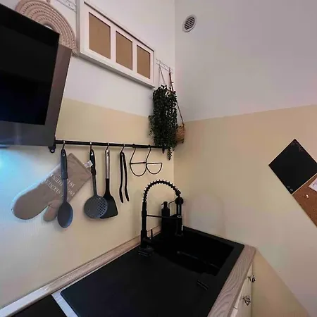 La Regina Delle Locazioni Ai Navigli Apartment *