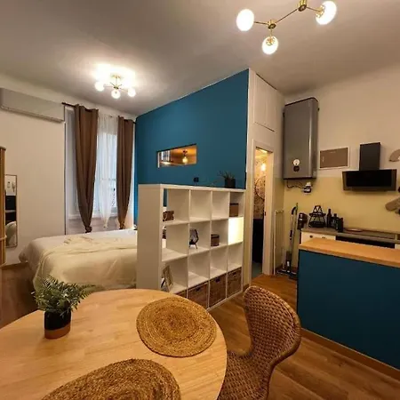La Regina Delle Locazioni Ai Navigli Apartment