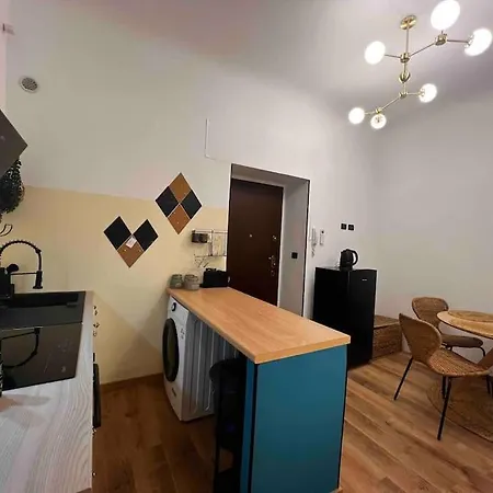 La Regina Delle Locazioni Ai Navigli Apartment *